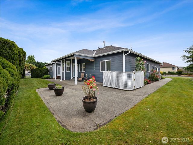 15426 148th Avenue Ct E, Orting, WA 98360