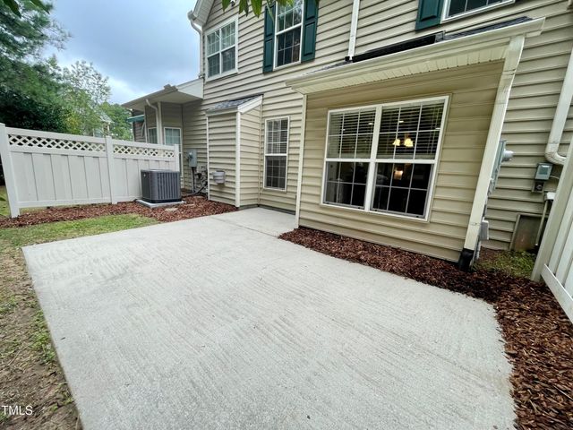 9519 Dellbrook Court, Raleigh, NC 27617