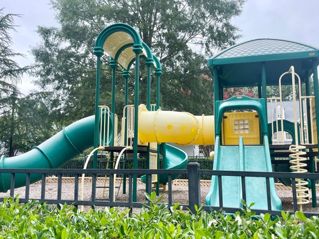 9519 Dellbrook Court, Raleigh, NC 27617