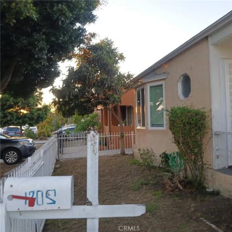 1205 W 57th, Los Angeles, CA 90037