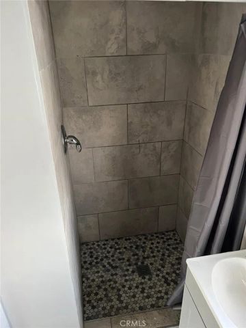 1205 W 57th, Los Angeles, CA 90037