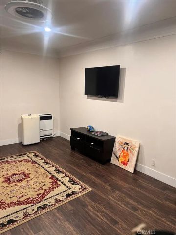 1205 W 57th, Los Angeles, CA 90037