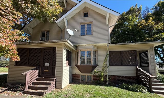 545 & 625 Davis St, Sharon, PA 16146