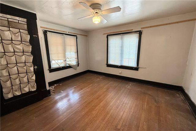 545 & 625 Davis St, Sharon, PA 16146