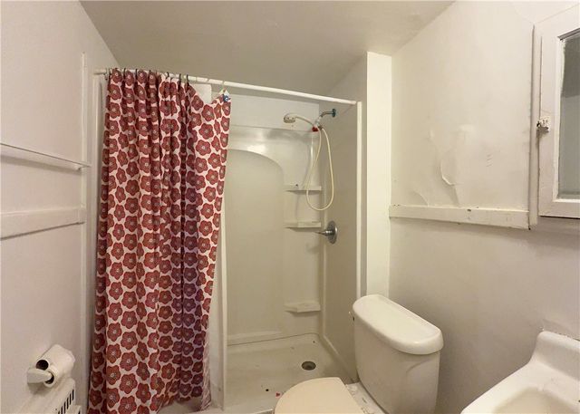 545 & 625 Davis St, Sharon, PA 16146