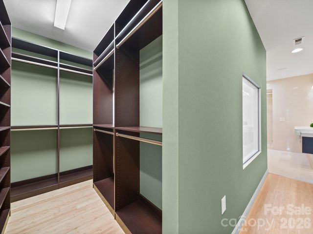 368 Viburnum Way Court, Charlotte, NC 28208