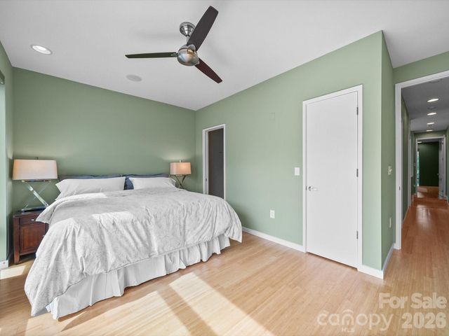 368 Viburnum Way Court, Charlotte, NC 28208