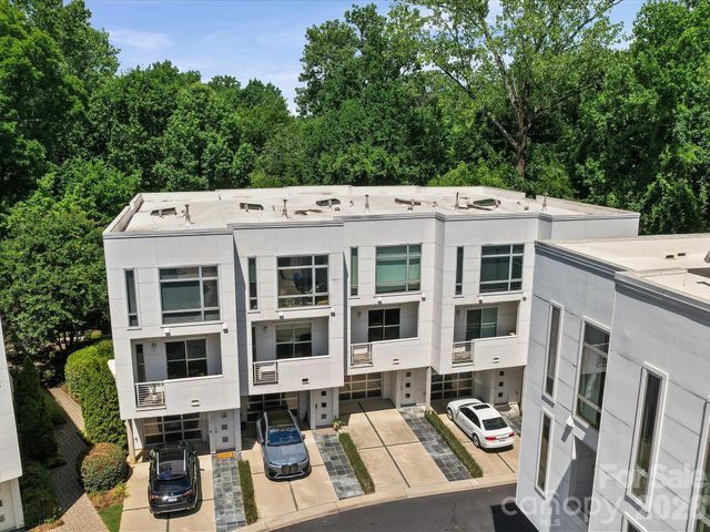 368 Viburnum Way Court, Charlotte, NC 28208
