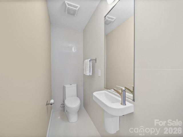 368 Viburnum Way Court, Charlotte, NC 28208