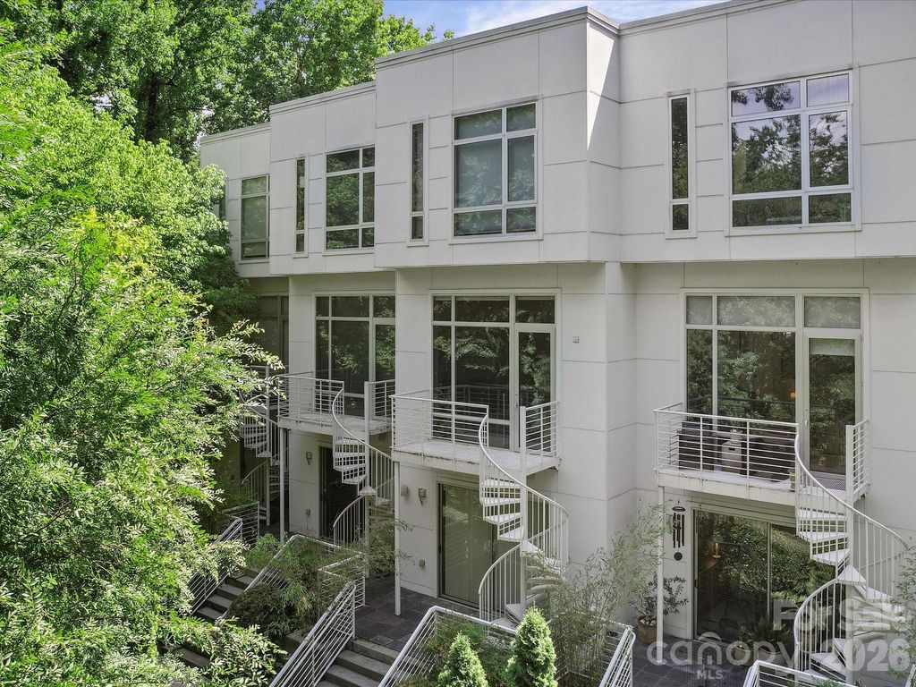 368 Viburnum Way Court, Charlotte, NC 28208
