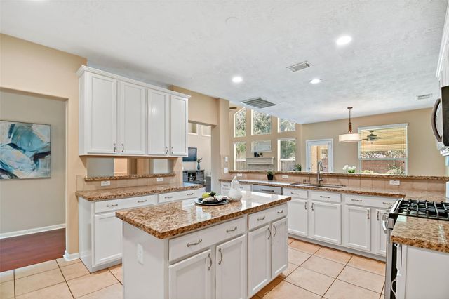 8019 Spring Bluebonnet Drive, Sugar Land, TX 77479