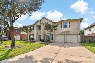 8019 Spring Bluebonnet Drive, Sugar Land, TX 77479