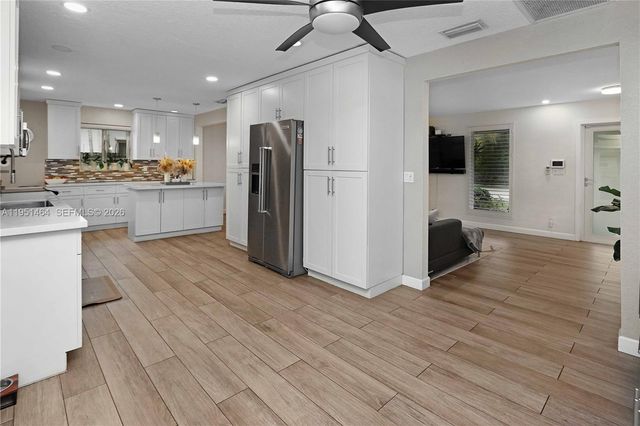 844 Johnson St, Hollywood, FL 33019