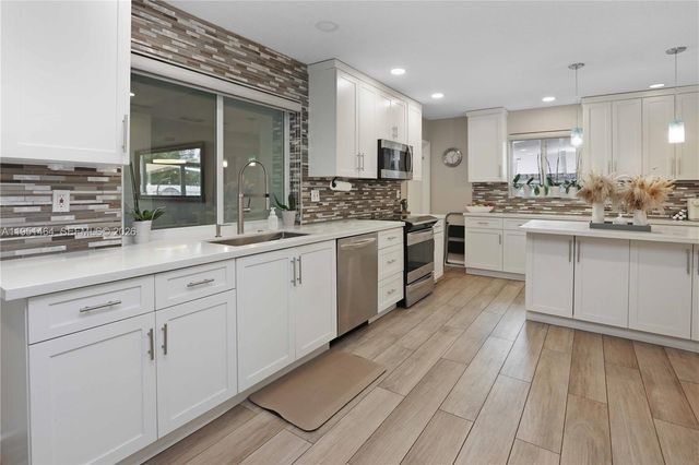 844 Johnson St, Hollywood, FL 33019