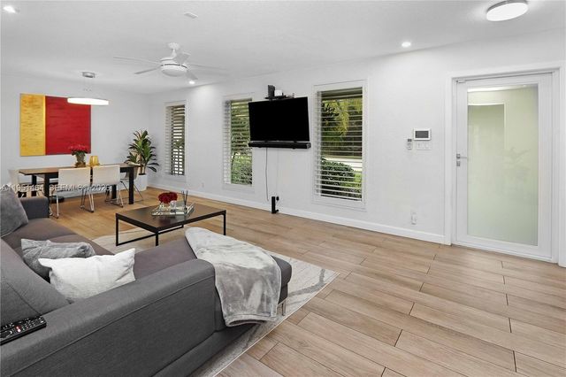 844 Johnson St, Hollywood, FL 33019