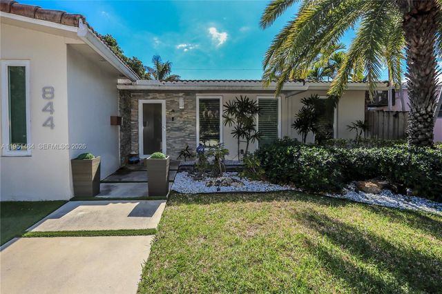 844 Johnson St, Hollywood, FL 33019