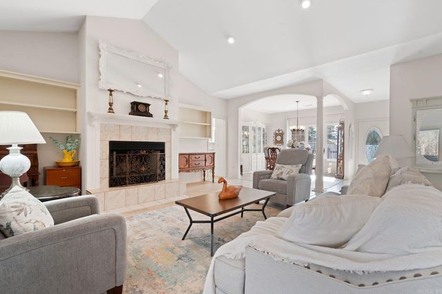 5 Bosque Place, Hot Springs Village, AR 71909