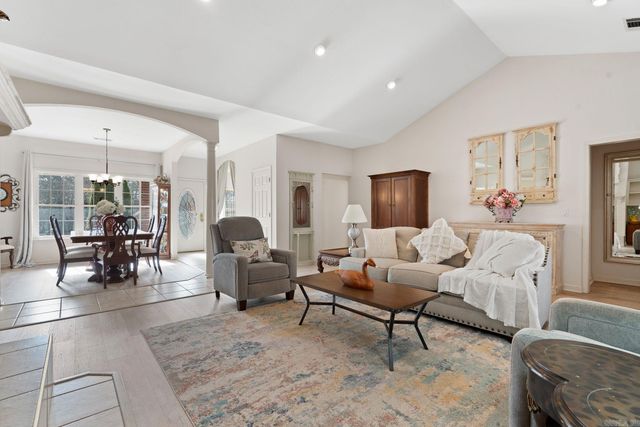 5 Bosque Place, Hot Springs Village, AR 71909