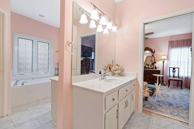 5 Bosque Place, Hot Springs Village, AR 71909