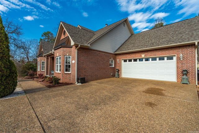 5 Bosque Place, Hot Springs Village, AR 71909