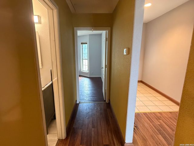 7142 CORAL SPGS, San Antonio, TX 78250