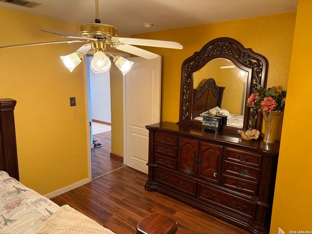 7142 CORAL SPGS, San Antonio, TX 78250
