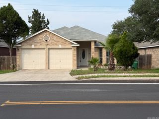 7142 CORAL SPGS, San Antonio, TX 78250
