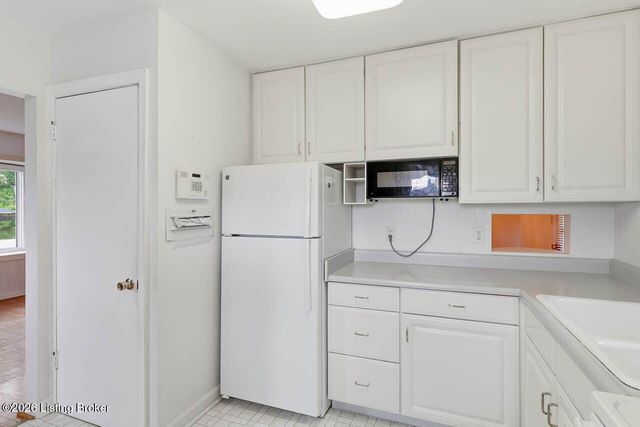 3103 Evon Ct, Jeffersontown, KY 40299