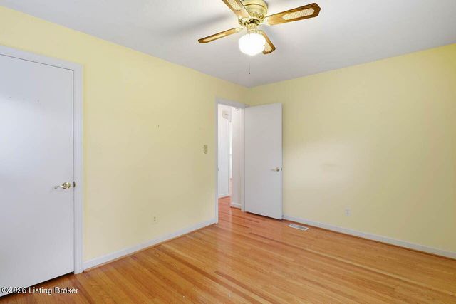 3103 Evon Ct, Jeffersontown, KY 40299