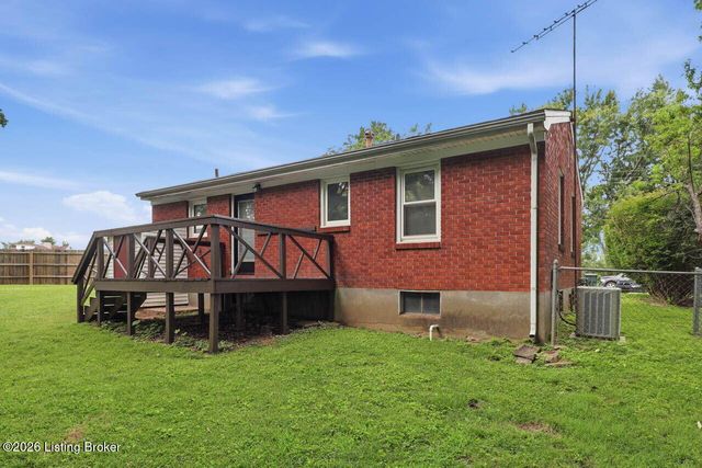 3103 Evon Ct, Jeffersontown, KY 40299