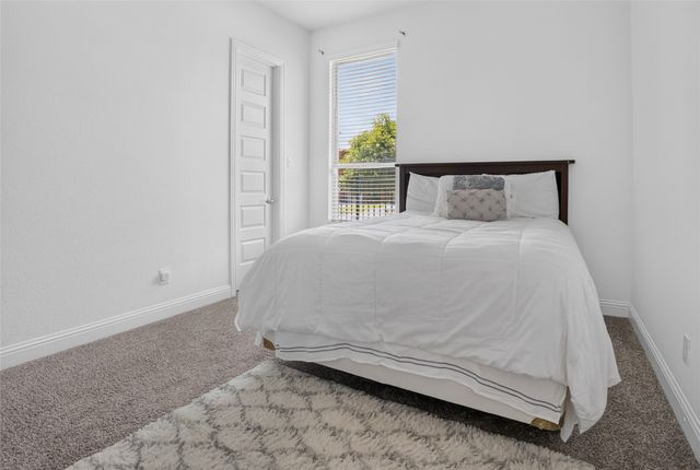7223 Fallen Crest Lane, Arlington, TX 76001