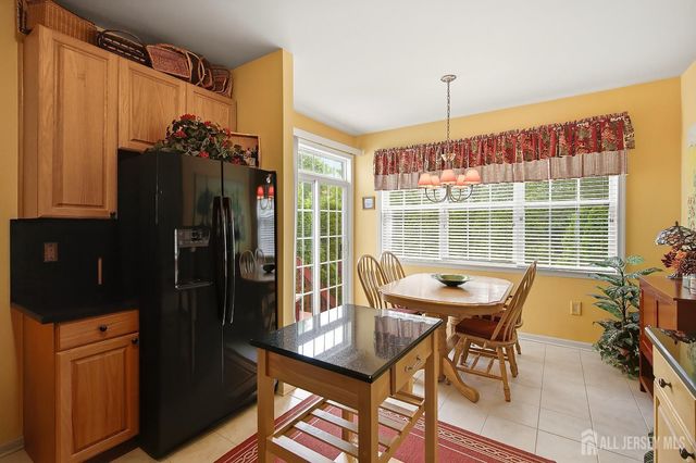10 Wordsworth Court, East Windsor, NJ 08520