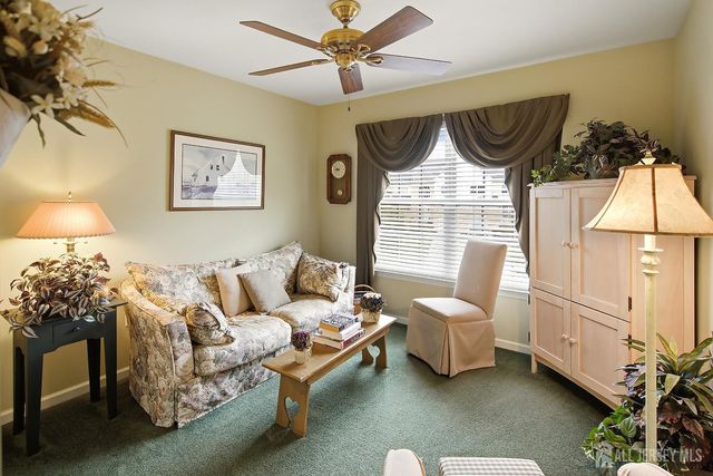 10 Wordsworth Court, East Windsor, NJ 08520