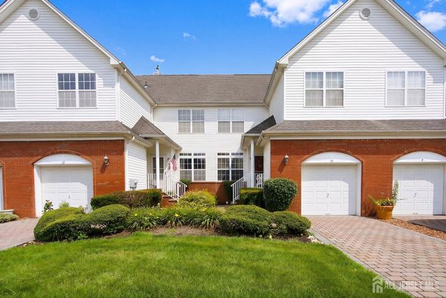10 Wordsworth Court, East Windsor, NJ 08520