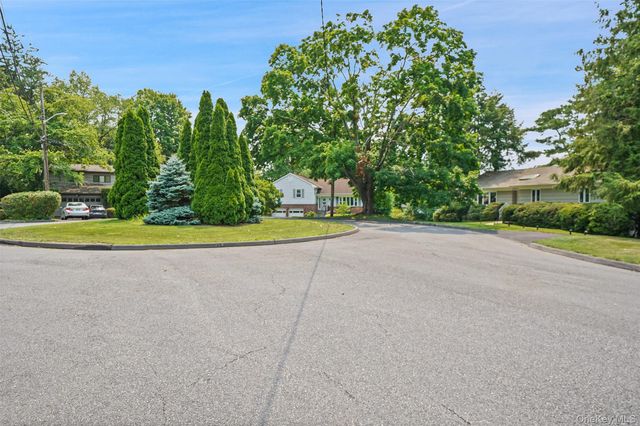 6 Greenhouse Circle, Rye Brook, NY 10573