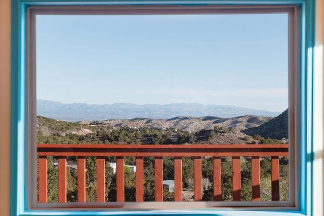 12 Perdiz Canyon Road, Placitas, NM 87043