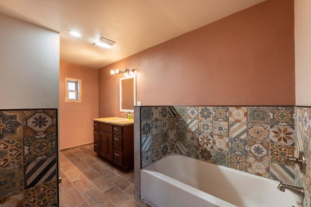 12 Perdiz Canyon Road, Placitas, NM 87043