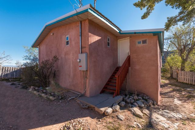 12 Perdiz Canyon Road, Placitas, NM 87043