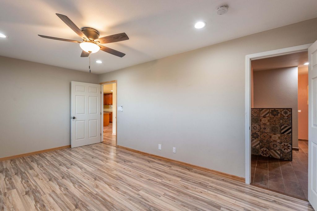 Image 18 of property listing at 12 Perdiz Canyon Road, Placitas, NM 87043