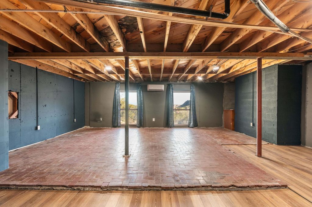 Image 28 of property listing at 12 Perdiz Canyon Road, Placitas, NM 87043