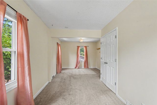 2117 44th Street, Des Moines, IA 50310