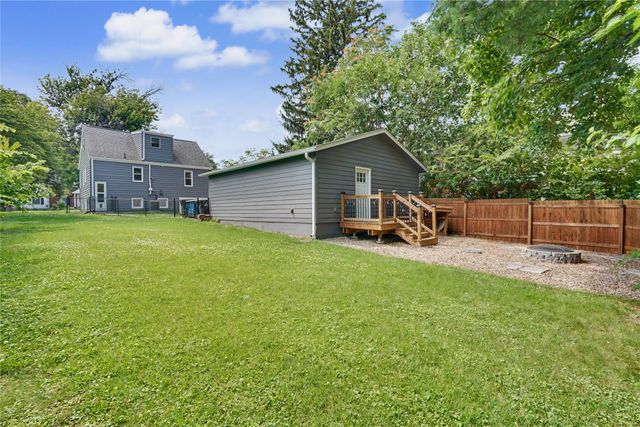 2117 44th Street, Des Moines, IA 50310