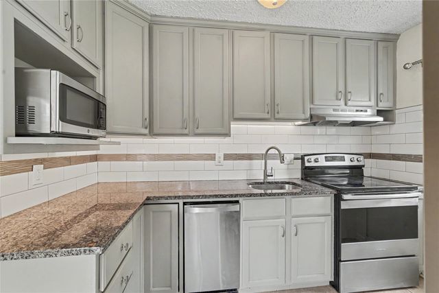 2117 44th Street, Des Moines, IA 50310