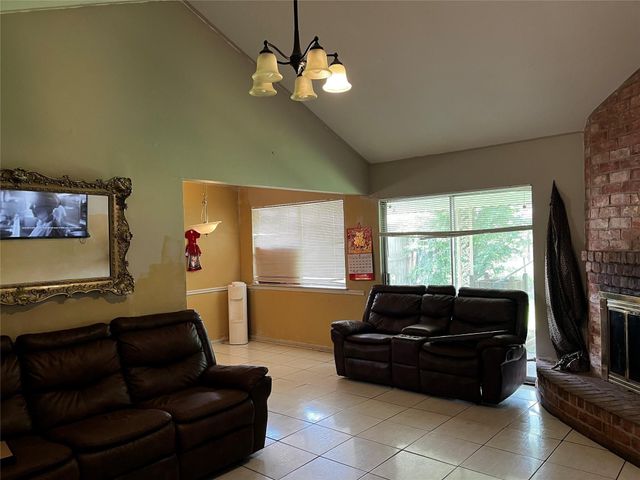 7727 Log Hollow Drive, Houston, TX 77040