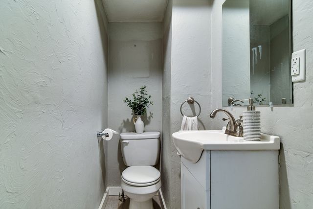 846 Front St 1, Weymouth, MA 02190