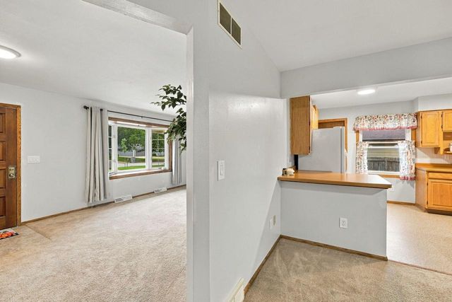 10931 W Kaul AVENUE, Milwaukee, WI 53225