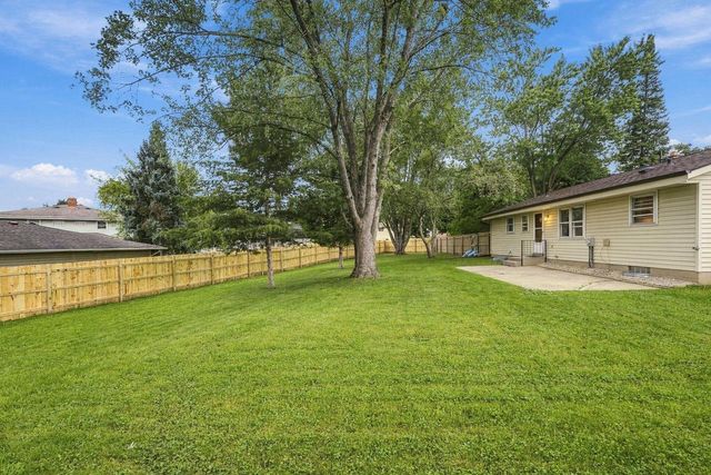 10931 W Kaul AVENUE, Milwaukee, WI 53225
