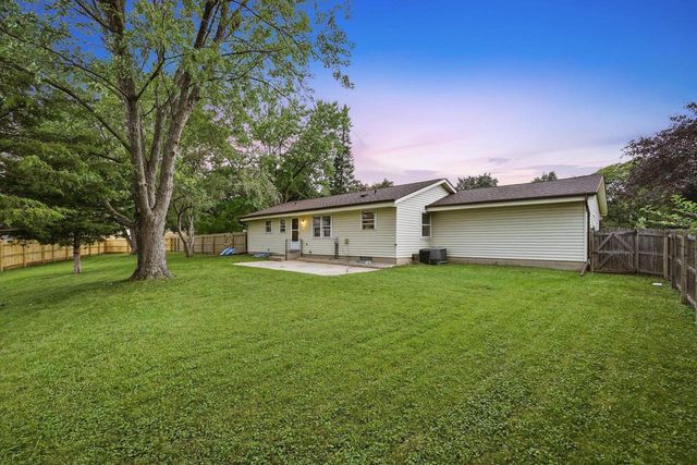 10931 W Kaul AVENUE, Milwaukee, WI 53225