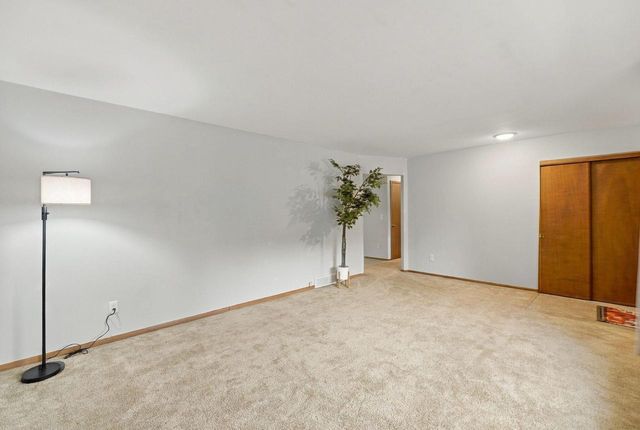 10931 W Kaul AVENUE, Milwaukee, WI 53225