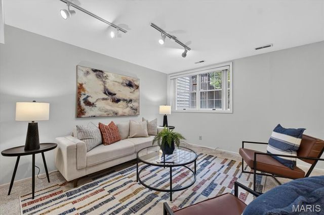 13026 Ray Trog Court, St Louis, MO 63146